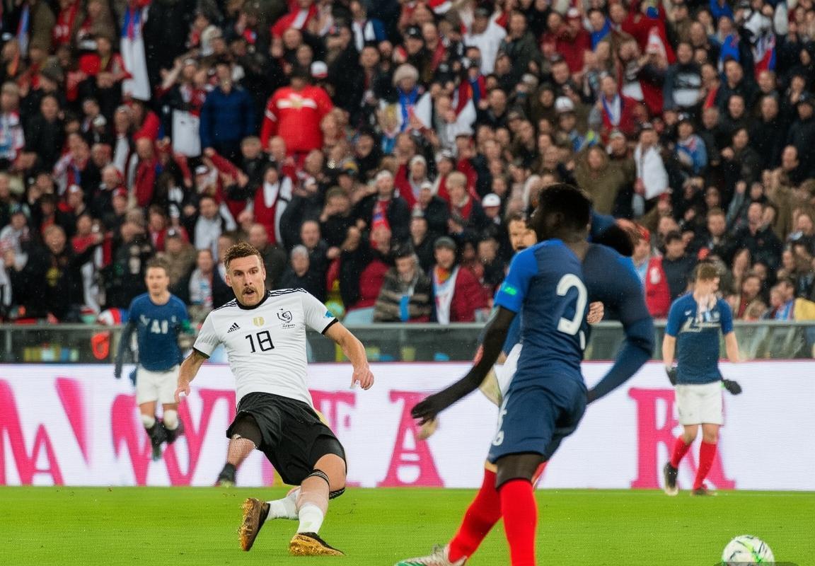 2018欧国联法兰西德比：经典对决战术解析与亮点回顾(图3)